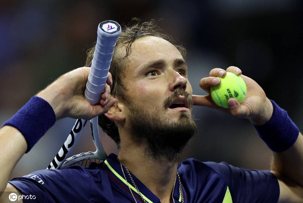 海港队是如 海港队是如